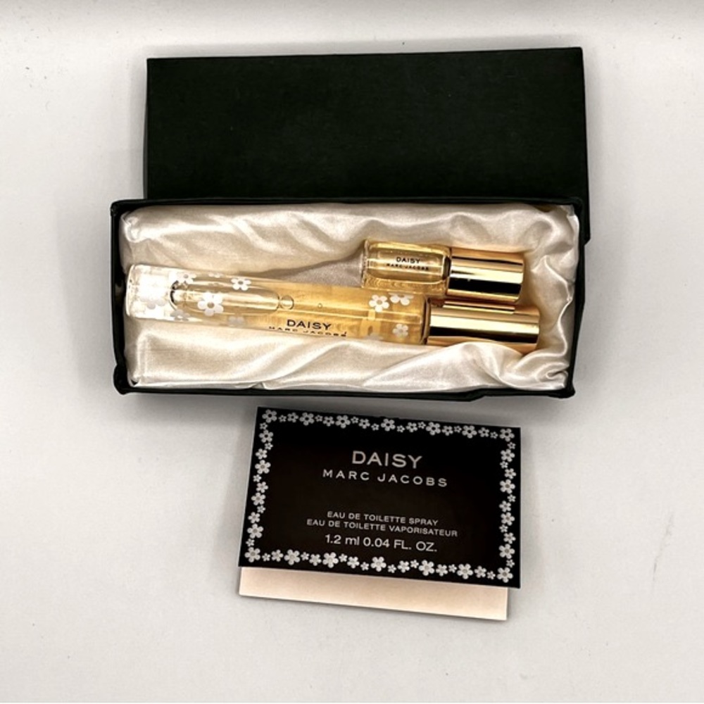 BNWOB MARC JACOBS DAISY TRIO FRAGRANCE SET